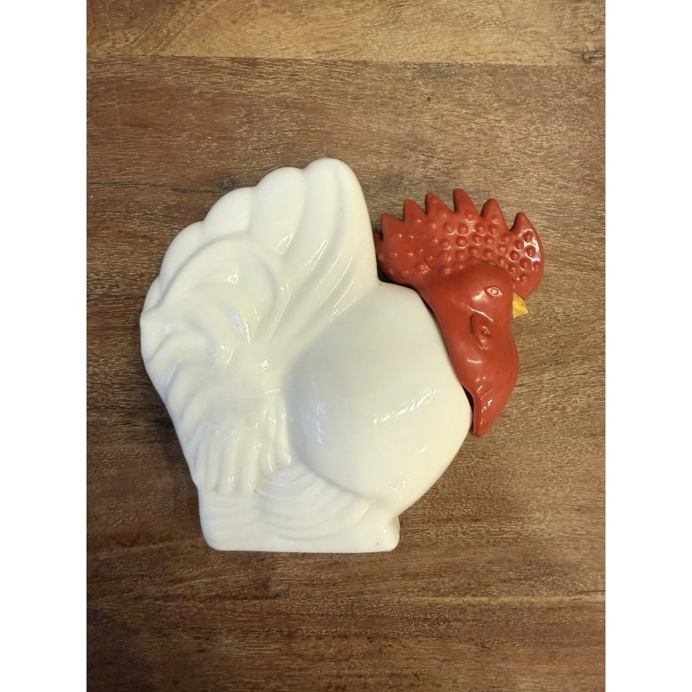 Avon Decanter Bottle White Milk Glass Rooster Chicken Farm & Countryside Decor